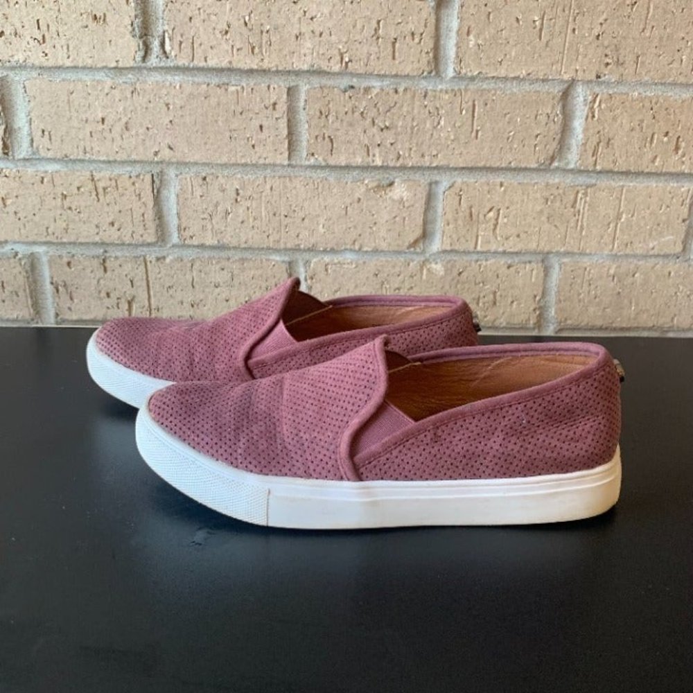 Steve Madden Zarayy Rustic Rouge Slip-On Shoes Flats Loafers Size 7